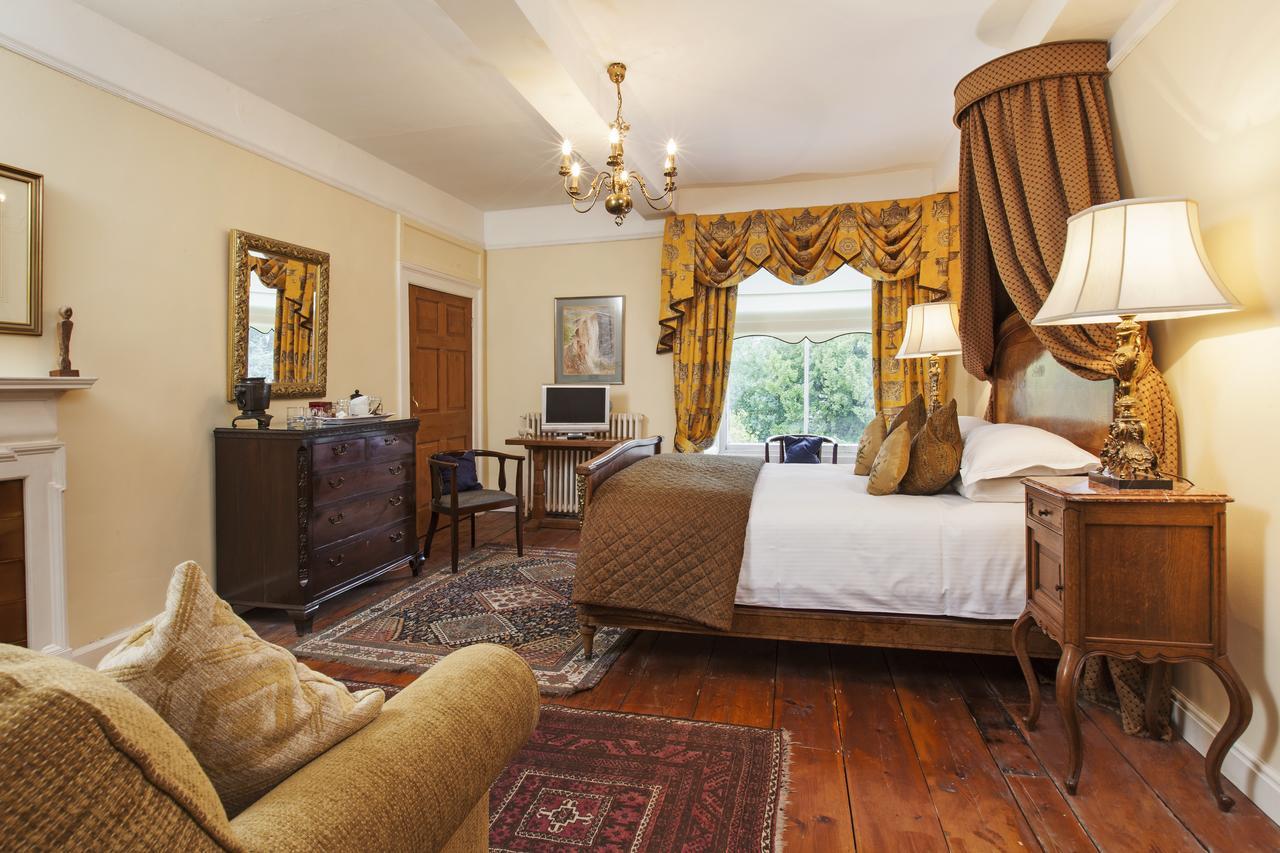 Отель Austwick Hall Экстерьер фото